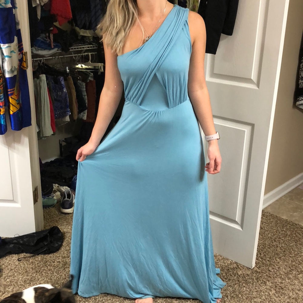 Formal maxi